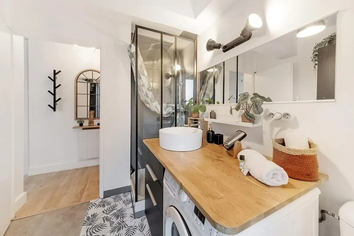 Cote Riviere, Appartement T2, Terrasse & Parking Rennes Apartment